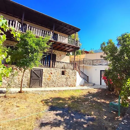 Mulberry House בית נופש *